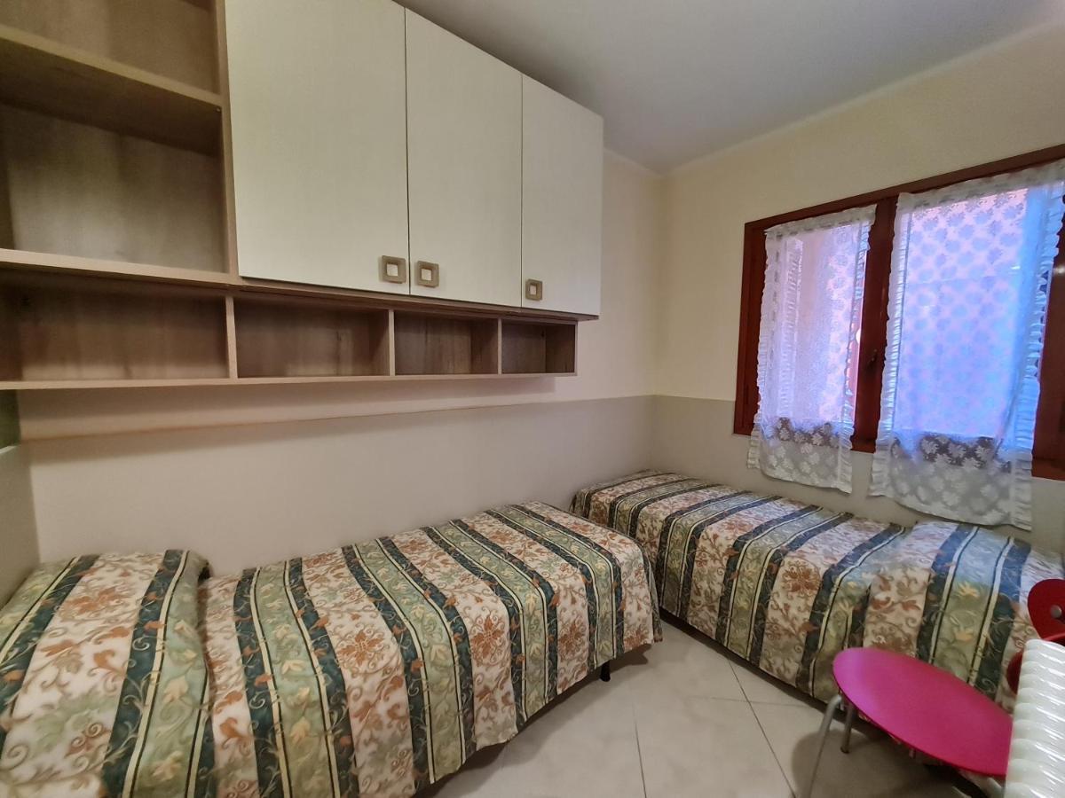 Easy Apartments Peschiera Пескьера-дель-Гарда Экстерьер фото