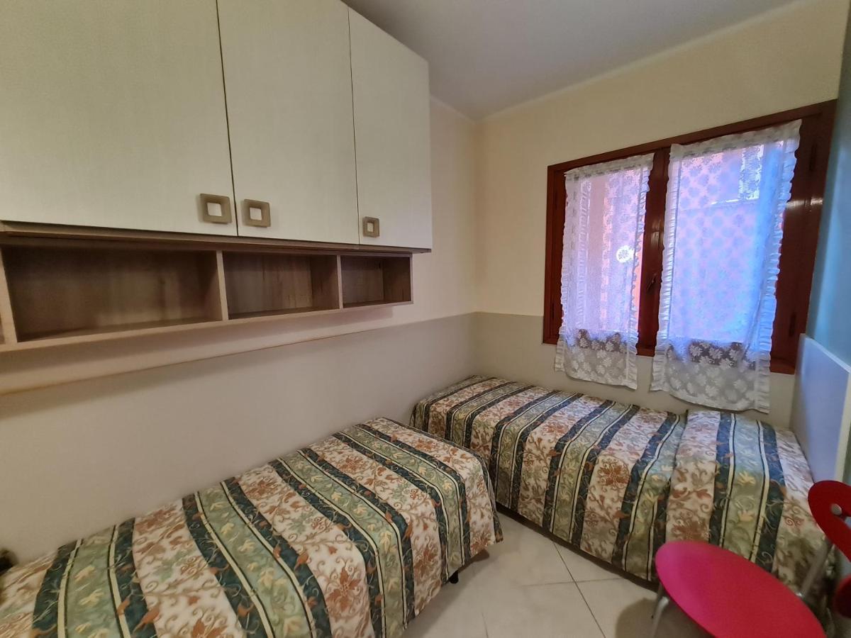 Easy Apartments Peschiera Пескьера-дель-Гарда Экстерьер фото