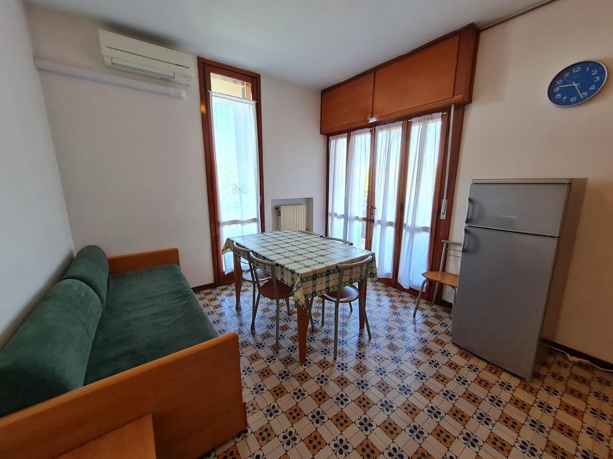 Easy Apartments Peschiera Пескьера-дель-Гарда Экстерьер фото