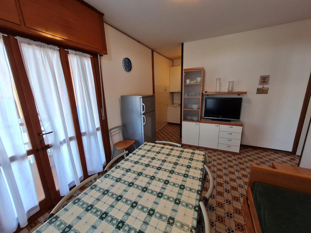 Easy Apartments Peschiera Пескьера-дель-Гарда Экстерьер фото