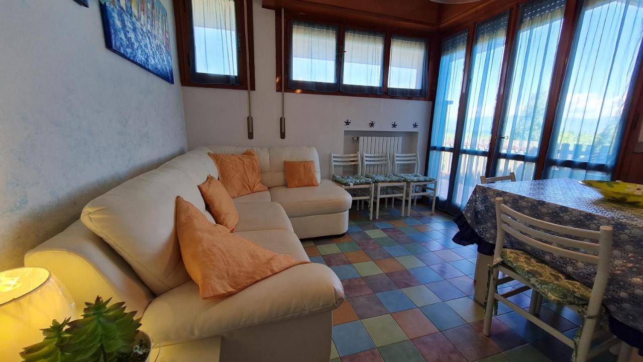 Easy Apartments Peschiera Пескьера-дель-Гарда Экстерьер фото