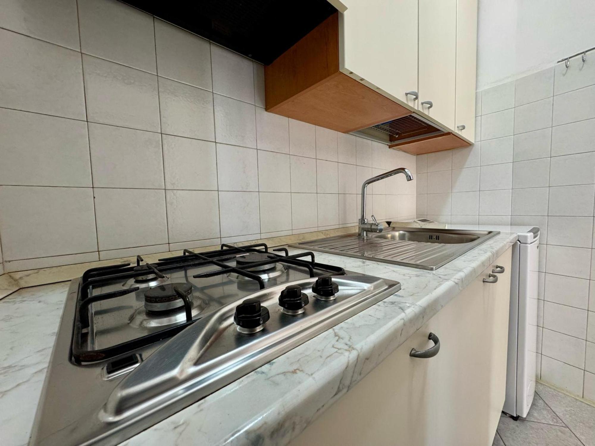 Easy Apartments Peschiera Пескьера-дель-Гарда Экстерьер фото