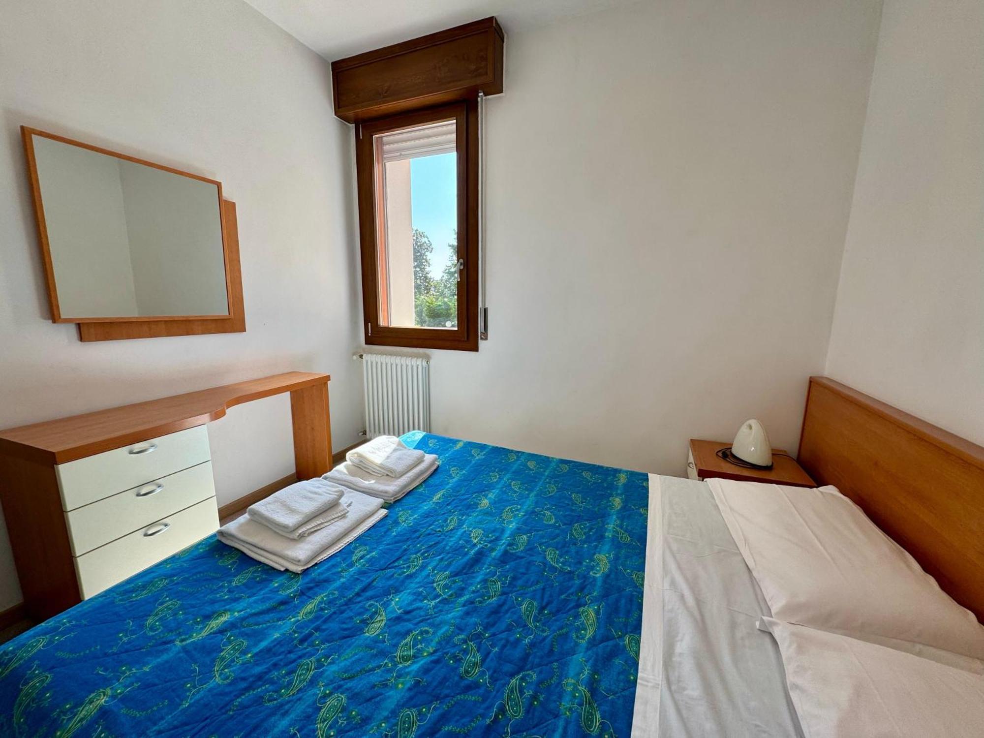Easy Apartments Peschiera Пескьера-дель-Гарда Экстерьер фото